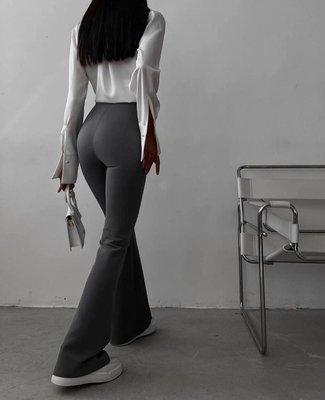 Стильні молодіжні жіночі штани кльош висока посадка 715 фото
